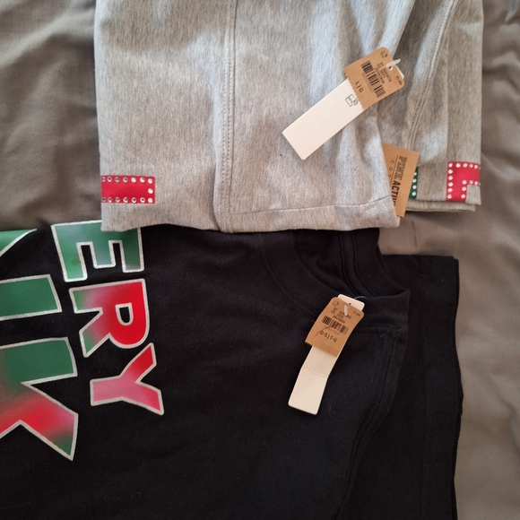 Victoria Secret Legging T-Shirt Bundle - Picture 3 of 12